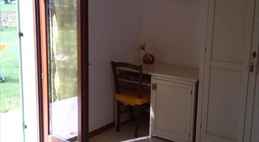 Agriturismo Ai Ciliegi Bardolino Habitación foto